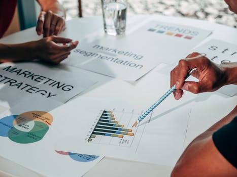 Master LinkedIn Marketing: Strategies for B2B Success in 2024